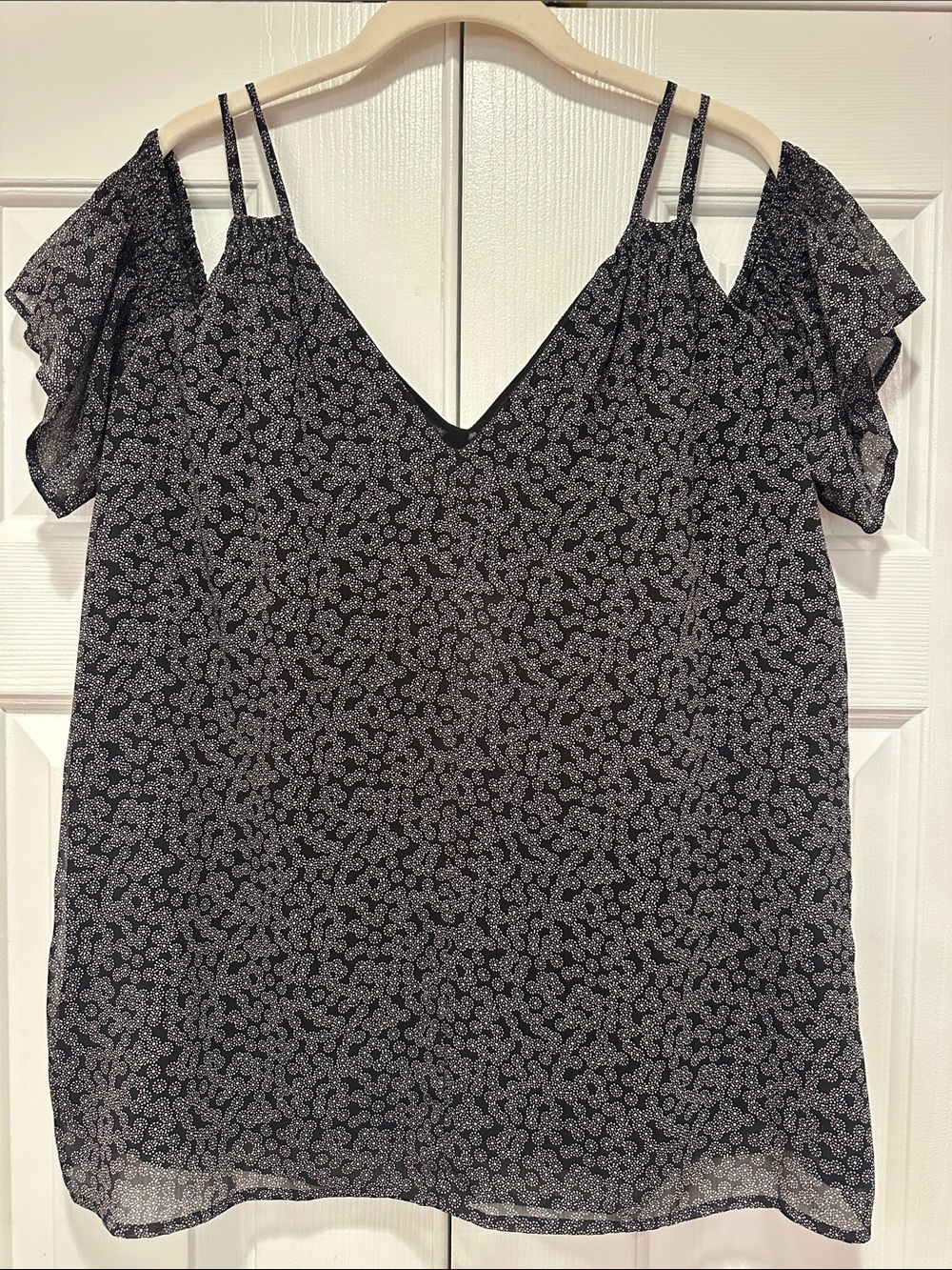 LOFT Black Floral Cold-Shoulder V-Neck Camisole NWT size Small
